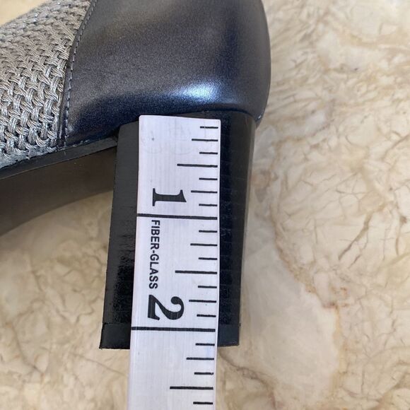 Vintage Stuart Weitzman Square Toe Block Heels - Picture 14 of 14